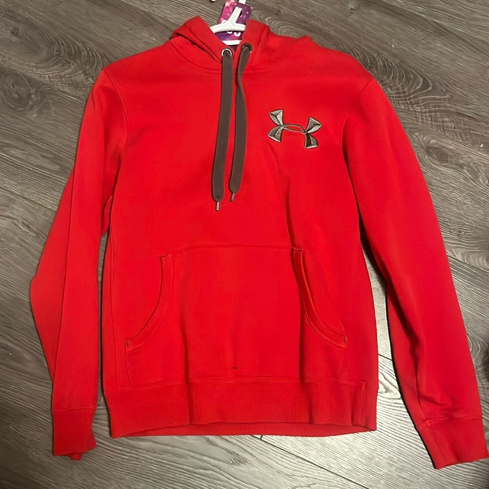 ☀️Red Small Under Armour Hooded Sweatshirt